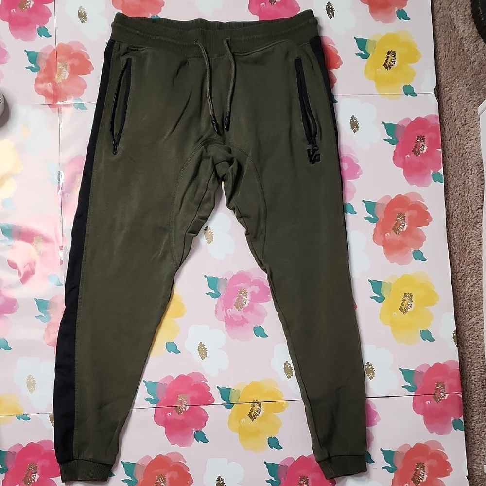 Young LA Sweatpant Joggers Olive And Black